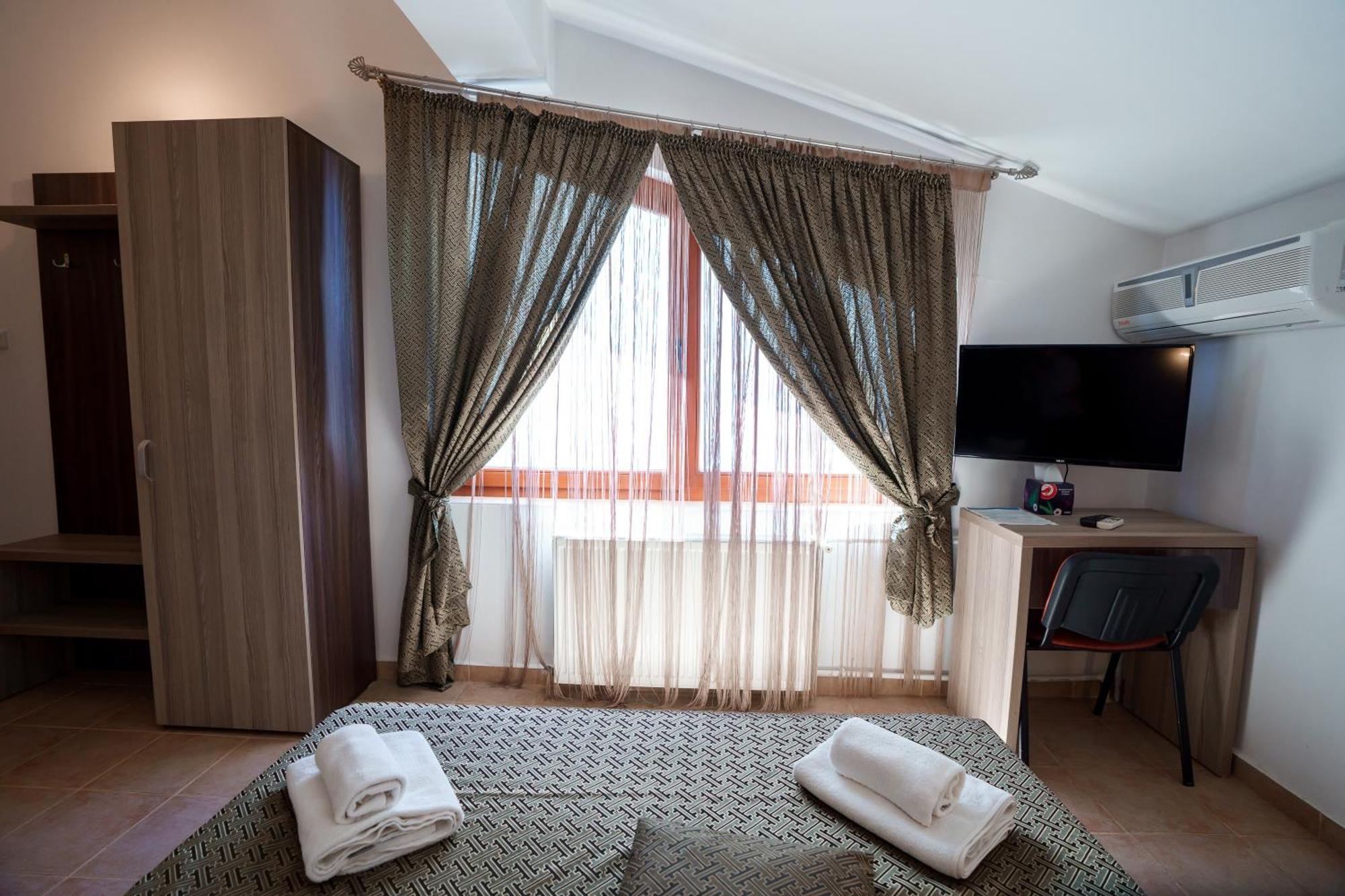 Hotel Raluca Năvodari Exterior foto